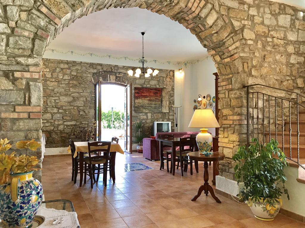 Casa Vacanze Il Cenito Castellabate Ngoại thất bức ảnh